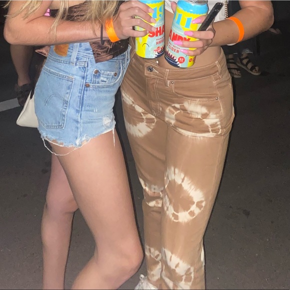 Pacsun mom jeans tye dye - Picture 3 of 4